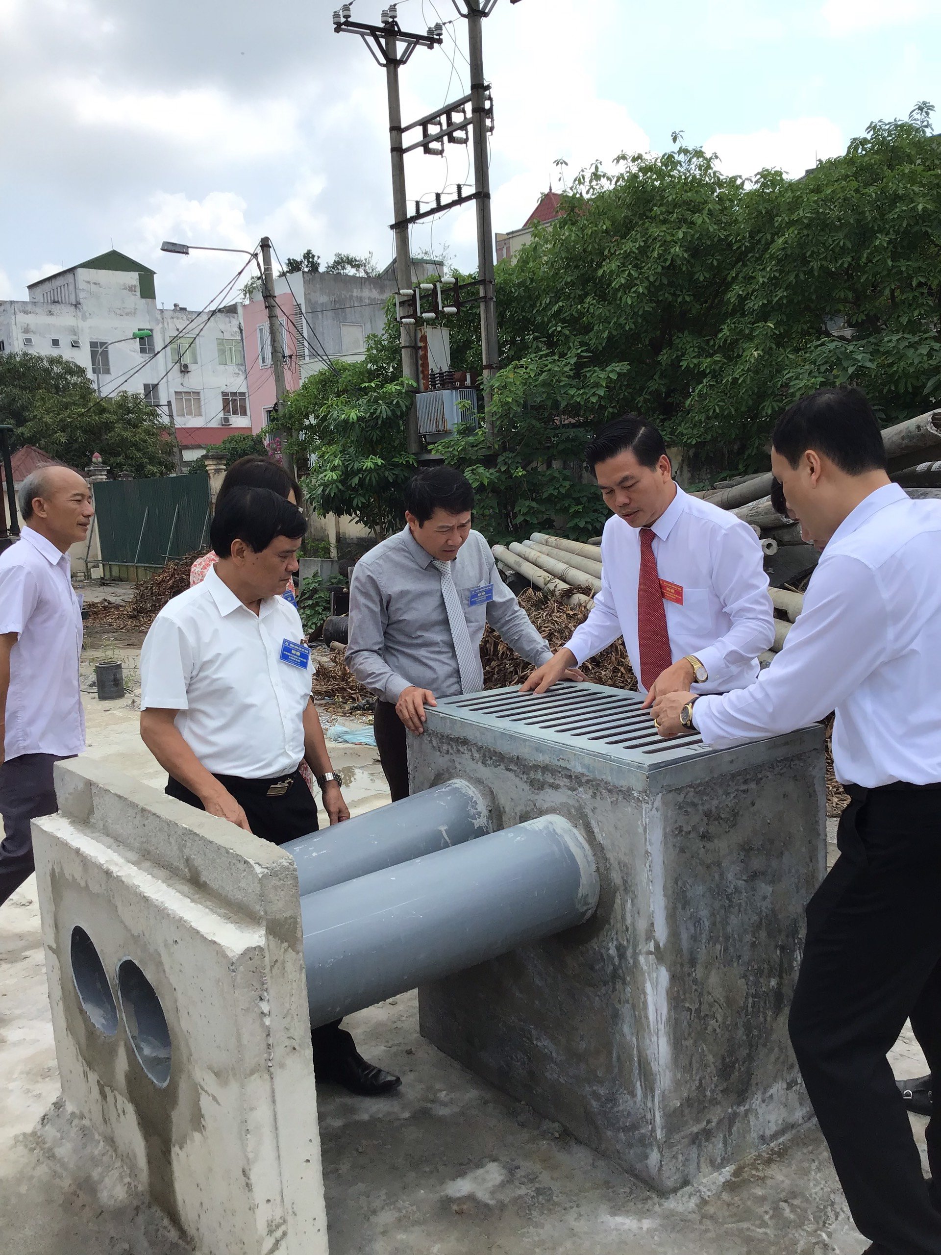 NHÀ MÁY SẢN XUẤT BÊ TÔNG THÀNH MỎNG